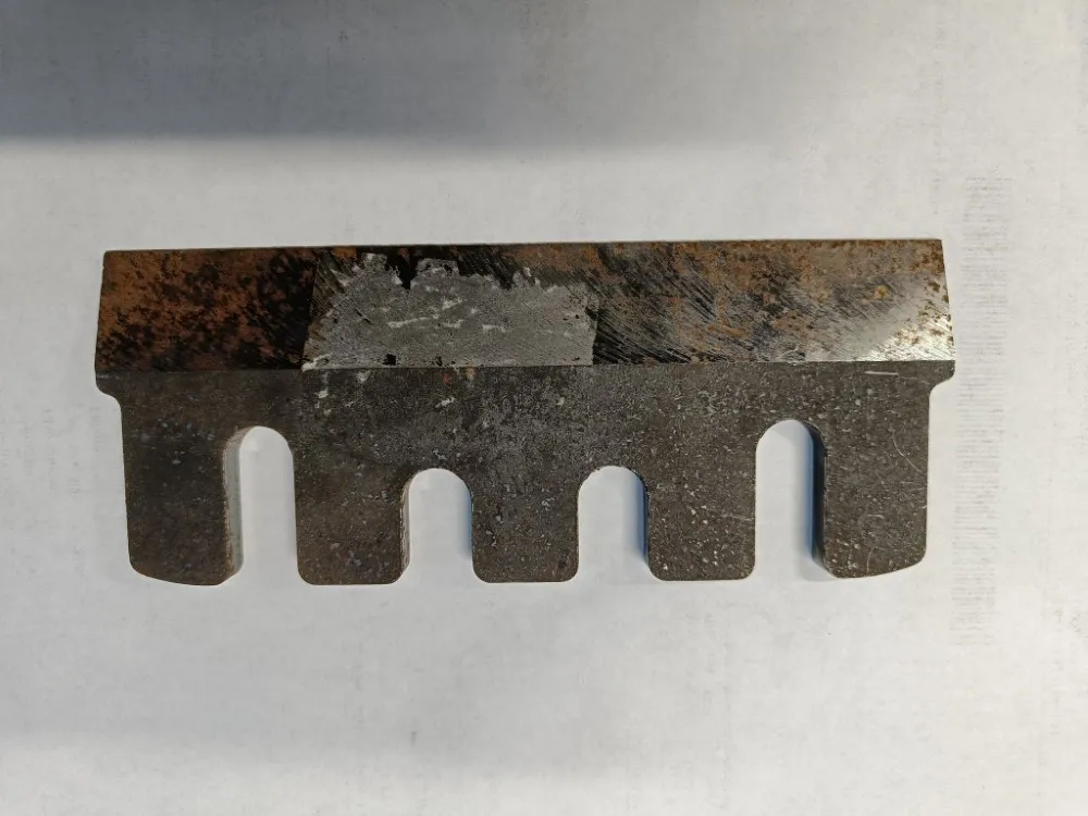 Terä 175mm x 65mm x 8mm / Remet R-60 / RP-80 varaterä