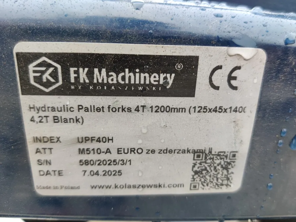FK Machinery UPF40H trukkipiikit / 4000kg - EURO-sovite - Järeät