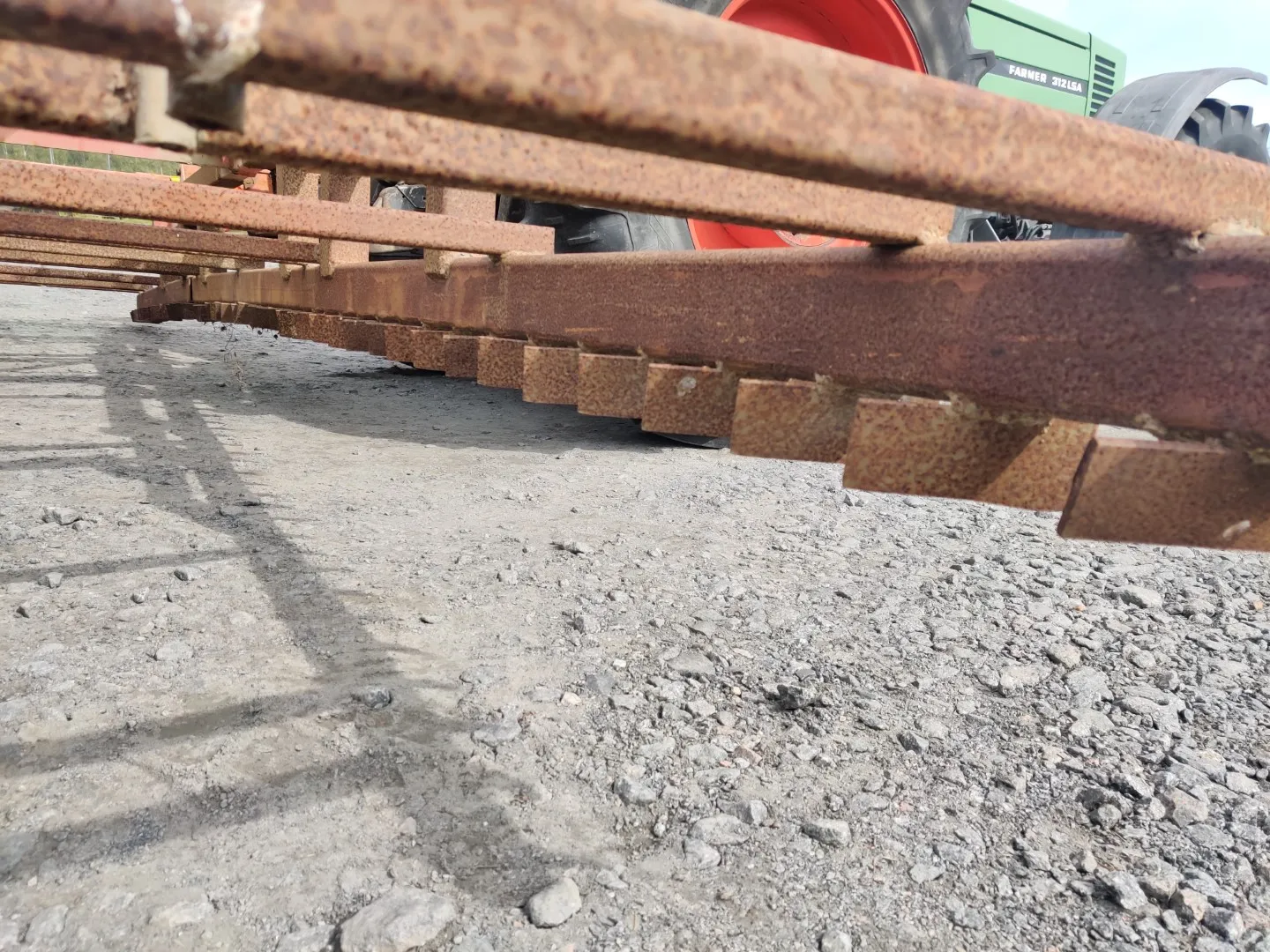 Tasausäes 600cm / hydraulisesti taittuva