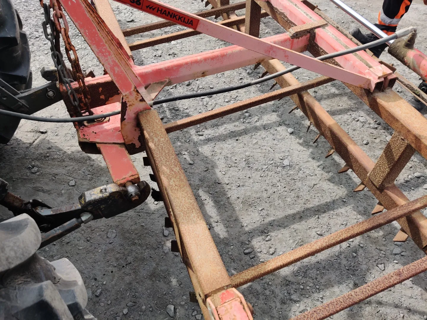 Tasausäes 600cm / hydraulisesti taittuva