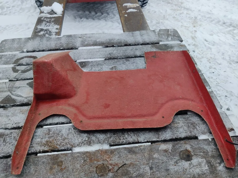Hytin etusuojus / Lasikuituinen