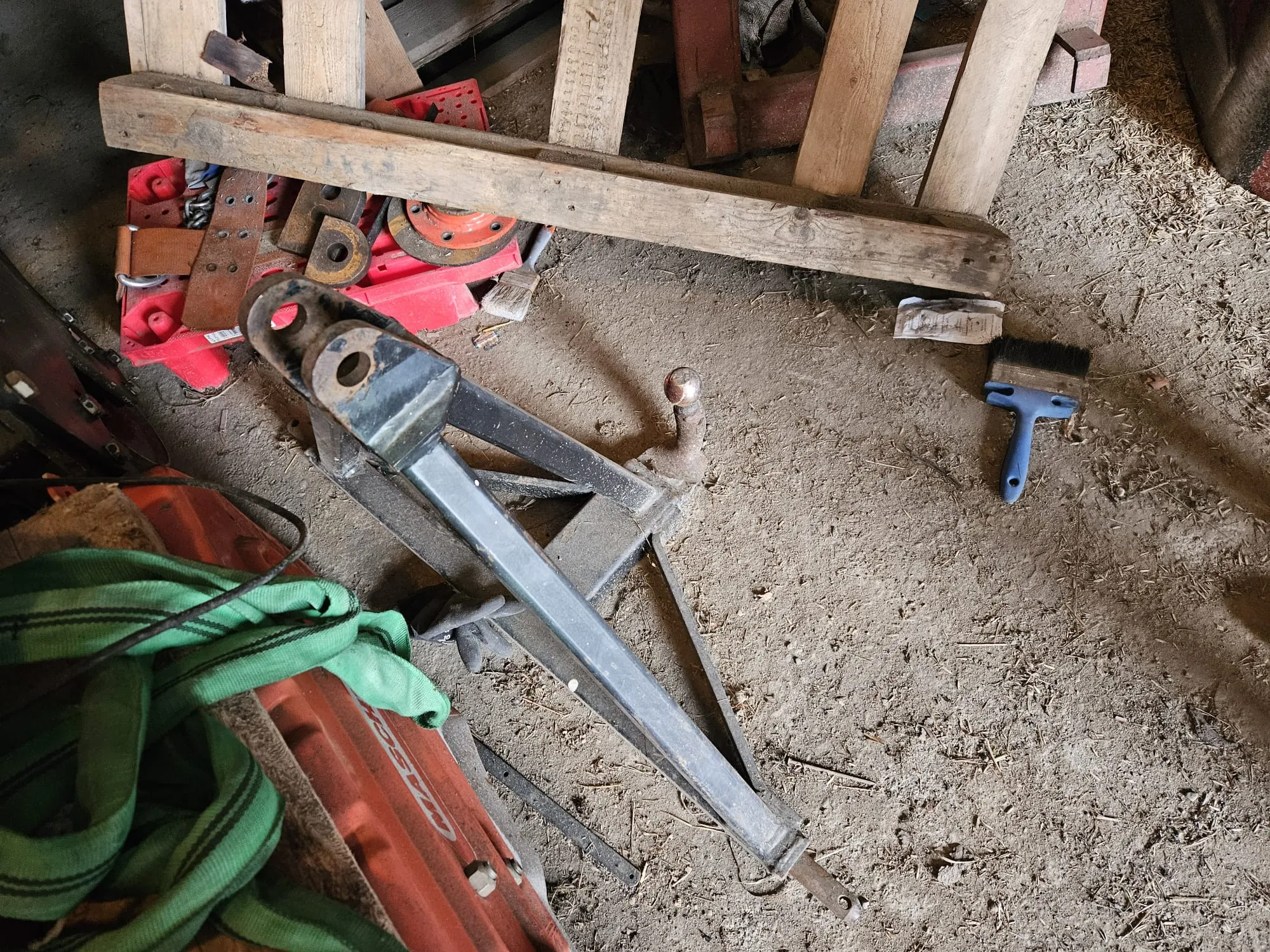 Junkkari Simulta 3000T / kylvölannoitin kiekkovantaat takana