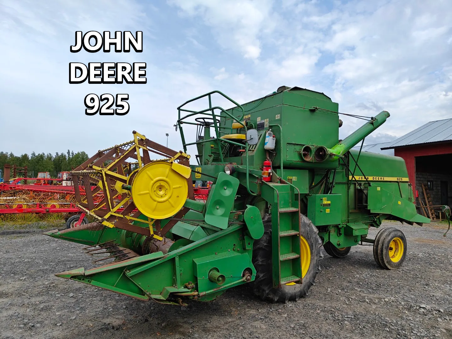 John Deere 925 leikkuupuimuri / Hytitön