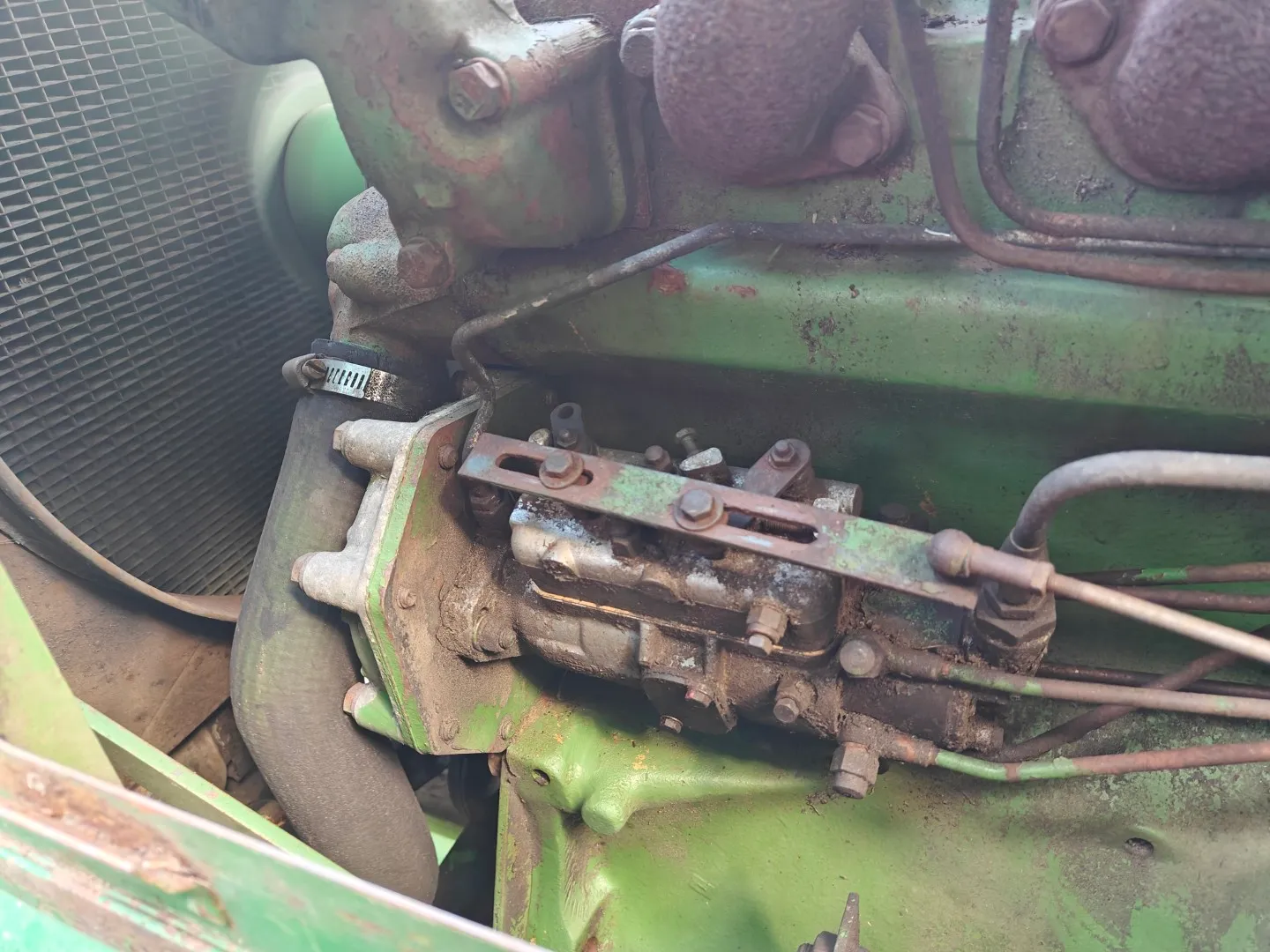 John Deere 6359 TZ03 moottori / 965 leikkuupuimurista - 6-syl. turbo