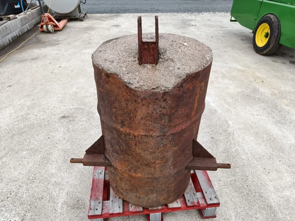Takapaino traktoriin 547kg /