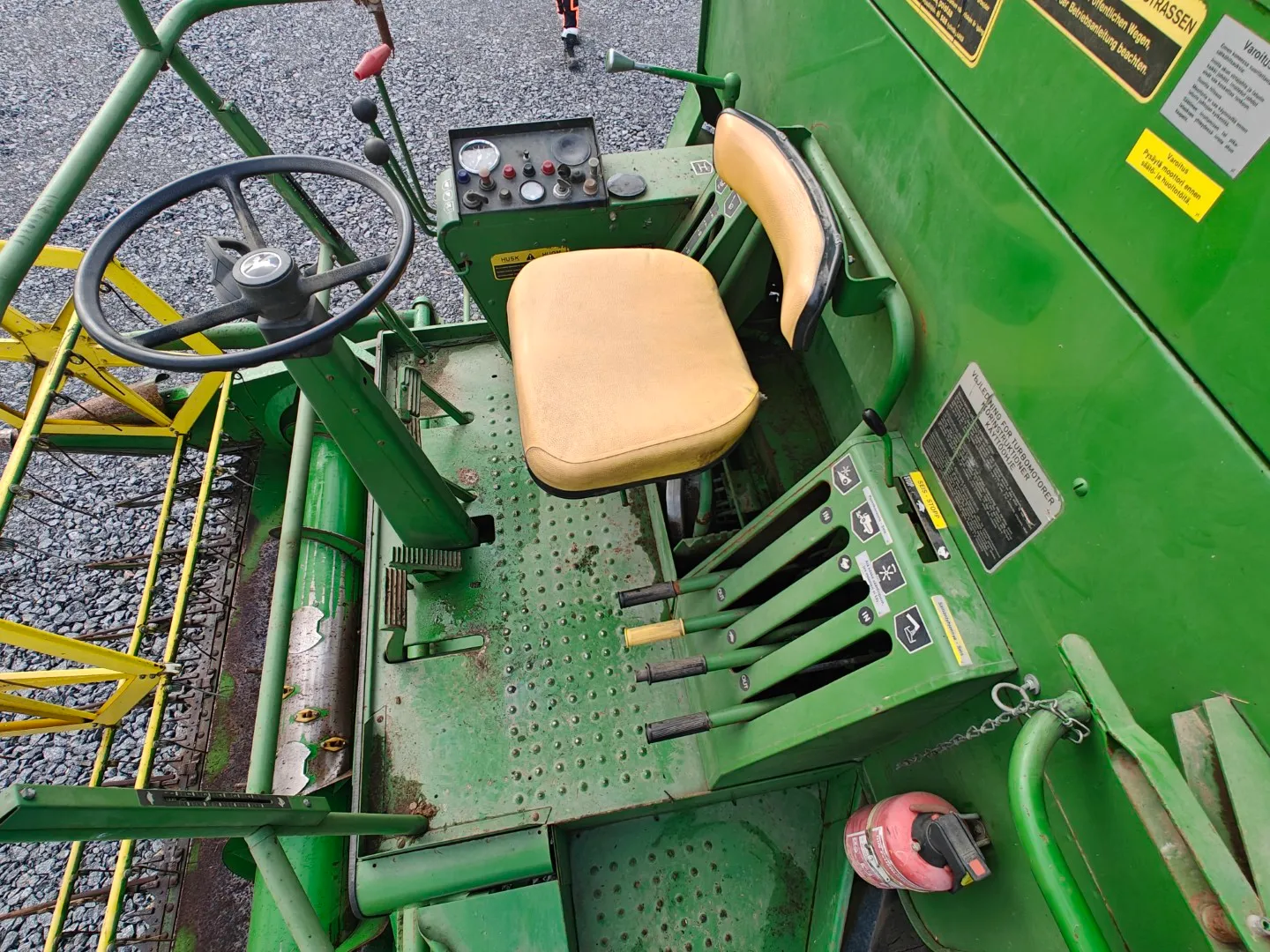 John Deere 942 leikkuupuimuri / Katso video!