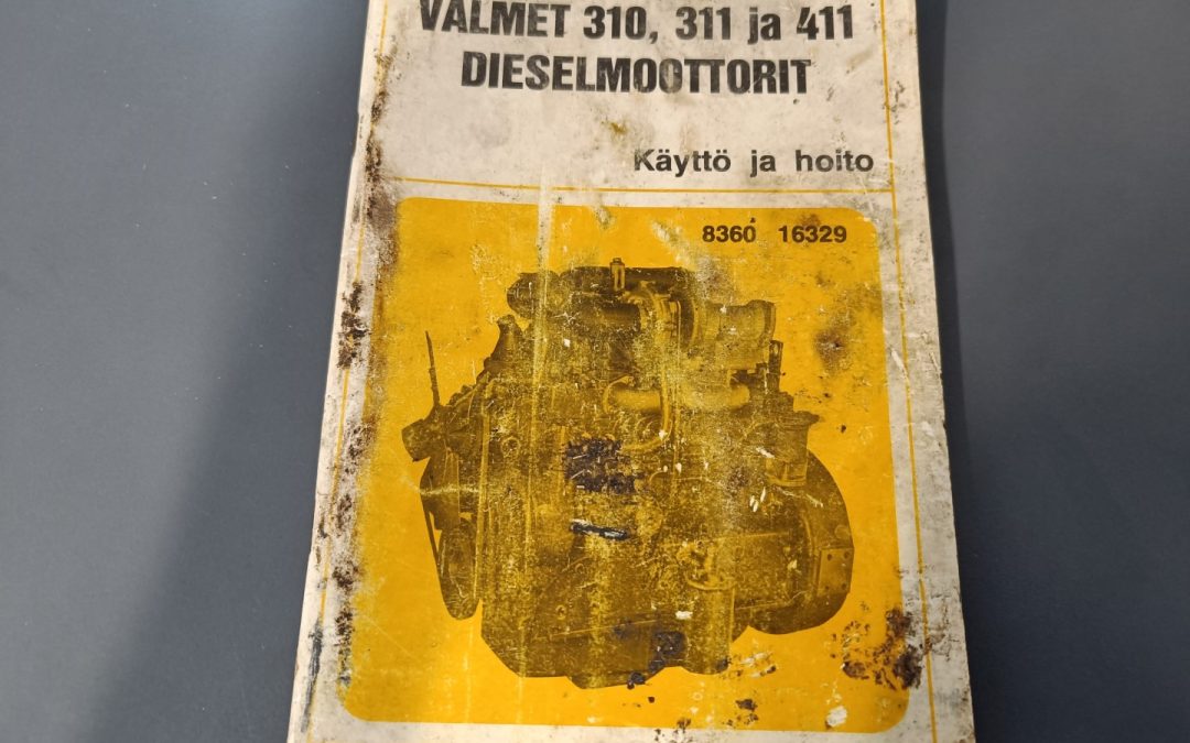 Valmet 310, 311 ja 411 moottoreiden käyttö ja hoito