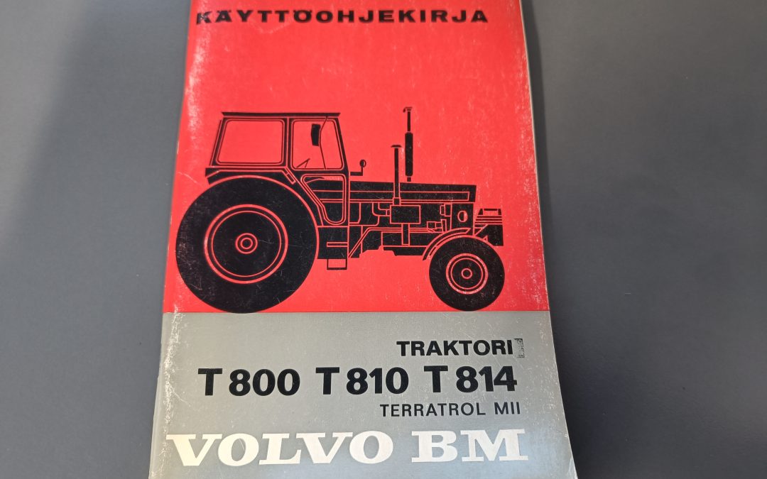 Volvo T800, T810, T814 traktorin ohjekirja